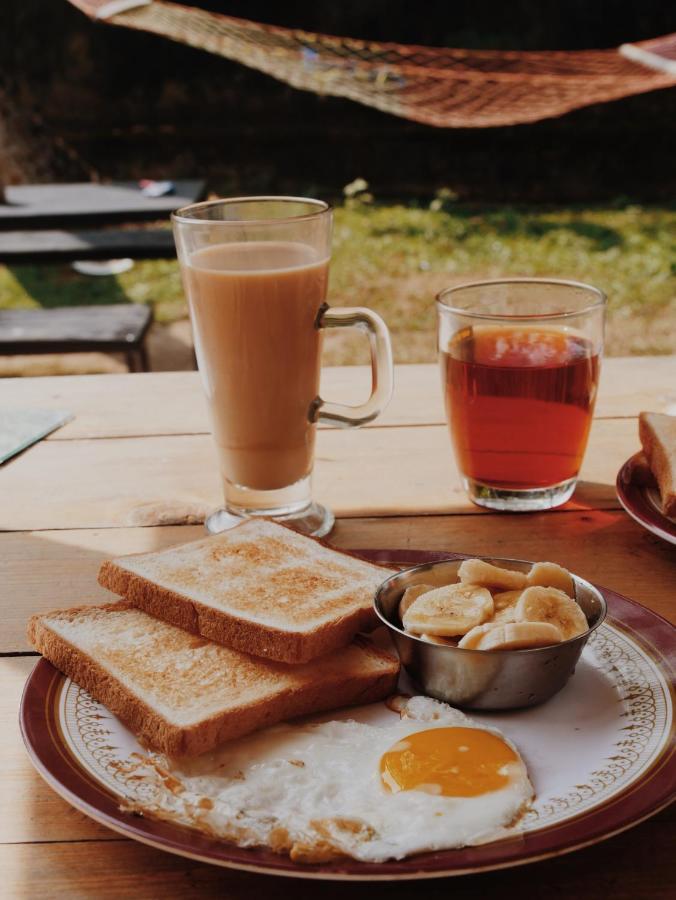 Yoyo Surf Hostel Ahangama Dış mekan fotoğraf